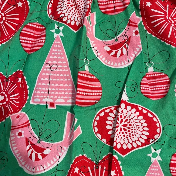 Retrolicious ModCloth Christmas skirt size small - Picture 3 of 3